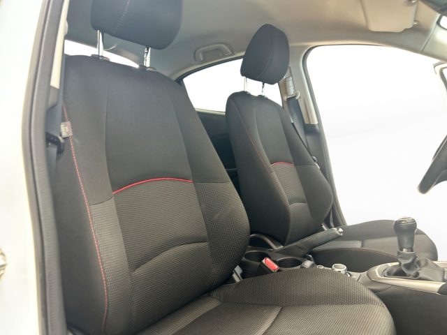 MAZDA 2 usata, con Sedile posteriore sdoppiato