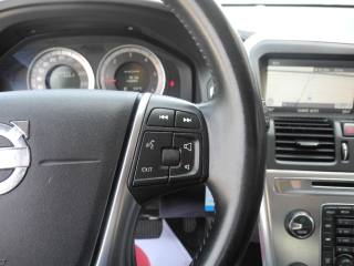 VOLVO XC60 usata, con Climatizzatore automatico, 2 zone