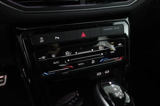 VOLKSWAGEN T-Cross usata 17