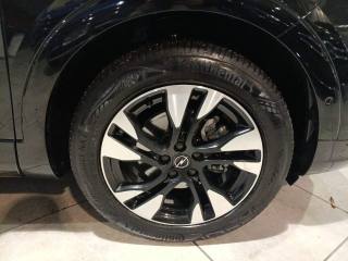 OPEL Grandland usata, con Fari LED