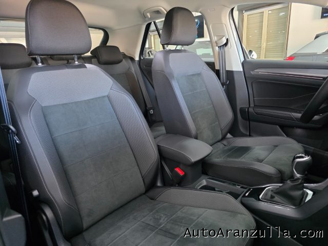 VOLKSWAGEN T-Roc usata, con Volante in pelle