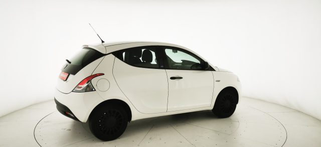 LANCIA Ypsilon usata, con Bluetooth