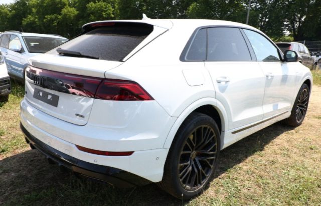 AUDI Q8 usata, con Airbag