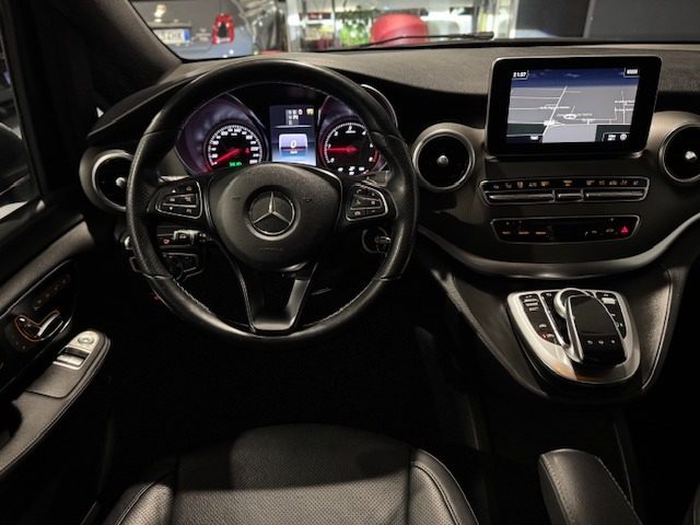 MERCEDES-BENZ V 250 usata, con Servosterzo