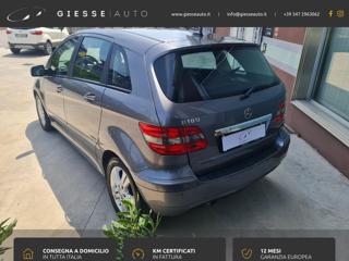 MERCEDES-BENZ B 180 usata, con Chiusura centralizzata