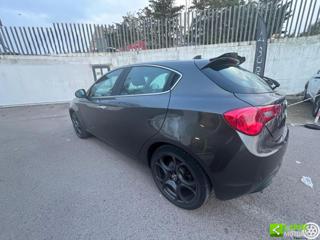 ALFA ROMEO Giulietta usata, con Airbag Passeggero