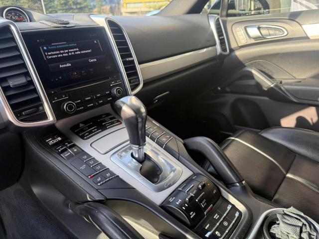 PORSCHE Cayenne usata, con Fendinebbia