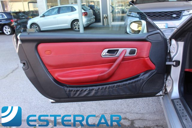 MERCEDES-BENZ SLK 200 usata, con Cronologia tagliandi