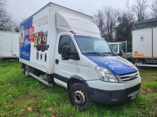 IVECO Daily 65 q sponda idraulica rate senza finanziarie