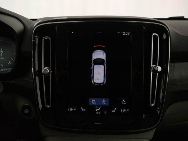 VOLVO XC40 usata, con USB
