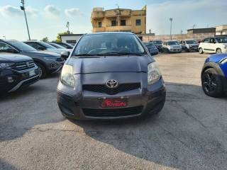 TOYOTA Yaris 1.3 5porte Sol