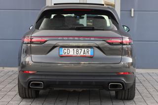 PORSCHE Cayenne usata, con Fendinebbia