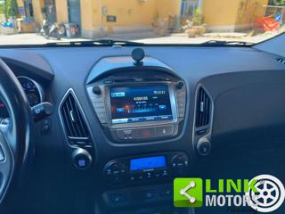 HYUNDAI iX35 usata, con Sedile posteriore sdoppiato