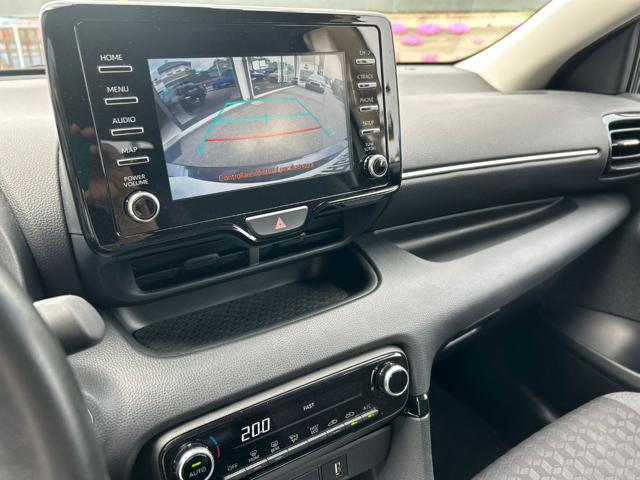 TOYOTA Yaris usata, con Controllo automatico clima