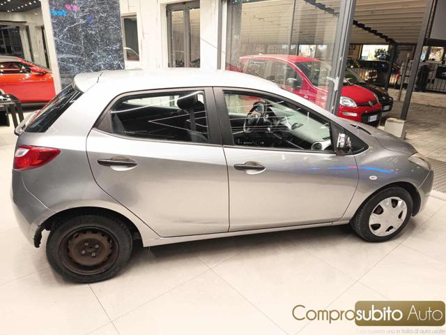 MAZDA 2 usata, con Chiusura centralizzata