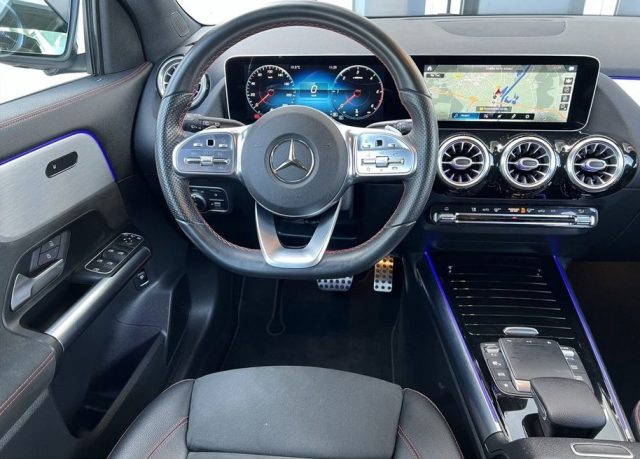 MERCEDES-BENZ GLA 220 usata, con Controllo trazione