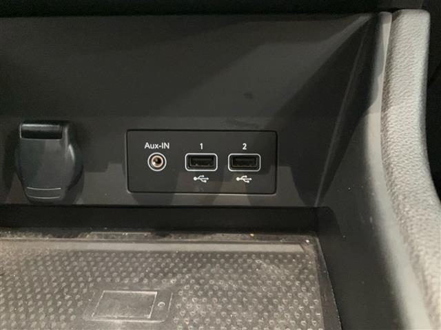 RENAULT Captur usata 21