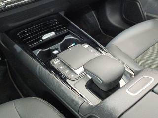 MERCEDES-BENZ GLA 200 usata, con Climatizzatore