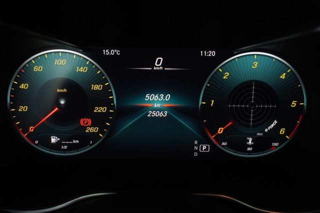 MERCEDES-BENZ GLC 220 usata 12