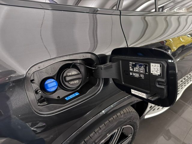 MERCEDES-BENZ GLC 300 usata, con Touch screen