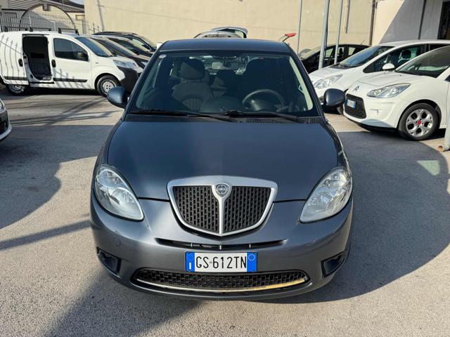 LANCIA Ypsilon usata, con Airbag