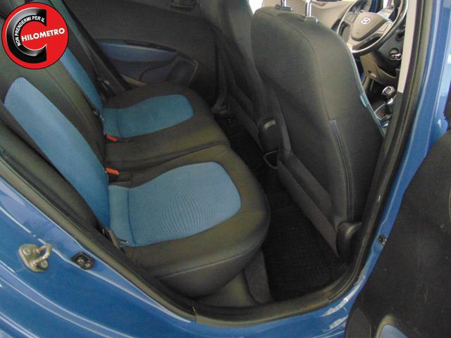 HYUNDAI i10 usata, con Autoradio