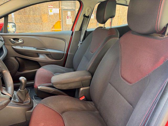 RENAULT Clio usata, con Chiusura centralizzata