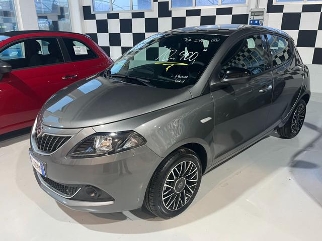 LANCIA Ypsilon usata, con Cerchi in lega