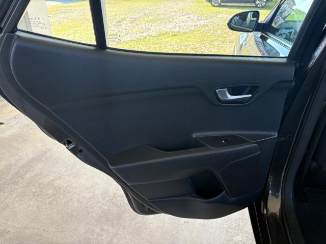 KIA Stonic usata, con Telecamera per parcheggio assistito