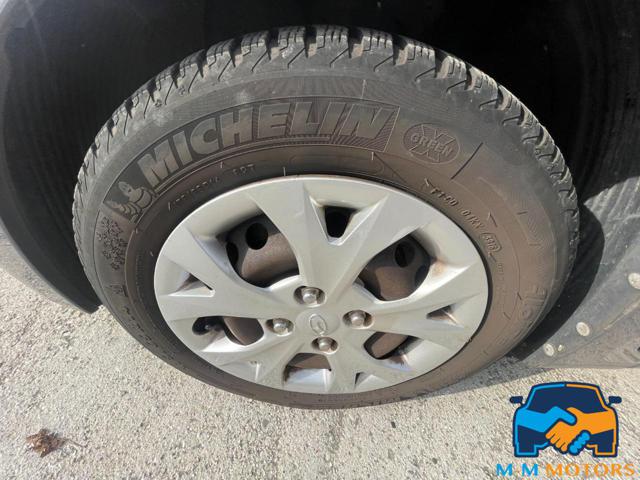 HYUNDAI i10 usata, con Chiusura centralizzata