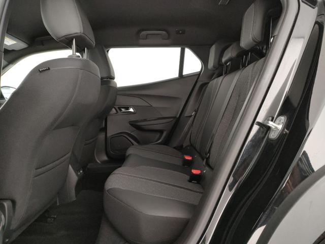 PEUGEOT 2008 usata, con Volante in pelle