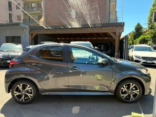 TOYOTA Yaris usata, con Alzacristalli elettrici
