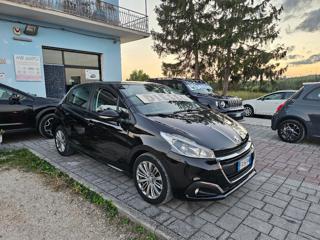 PEUGEOT 208 usata, con Boardcomputer
