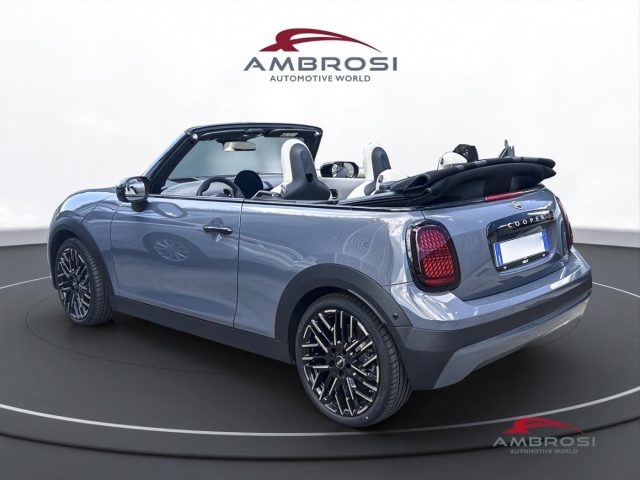 MINI Cabrio usata 3