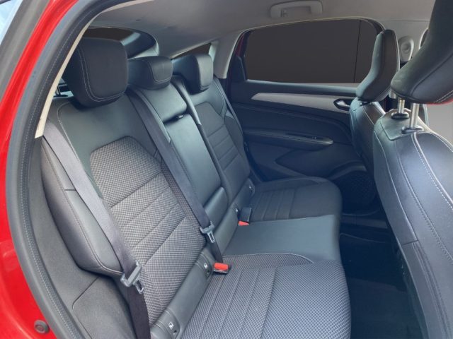 RENAULT Arkana usata, con Autoradio digitale