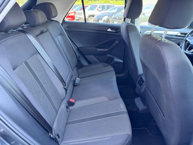VOLKSWAGEN T-Roc usata, con Fari LED