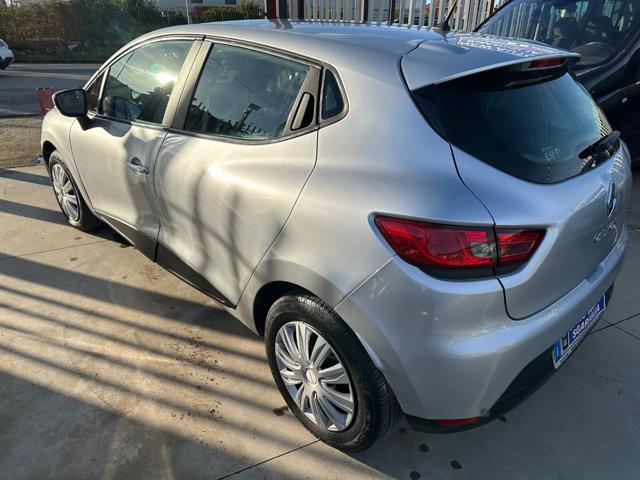 RENAULT Clio usata, con Alzacristalli elettrici