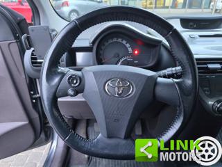TOYOTA iQ usata, con Chiusura centralizzata
