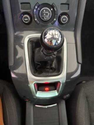 PEUGEOT 5008 usata 9