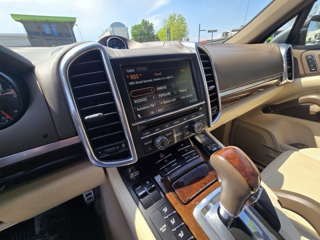 PORSCHE Cayenne usata, con Climatizzatore