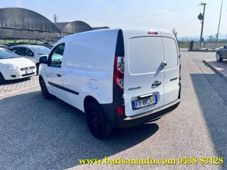 RENAULT Kangoo usata, con Autoradio