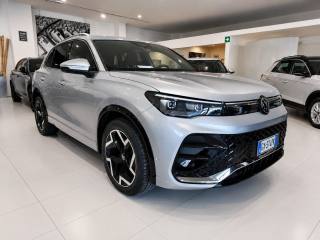 VOLKSWAGEN Tiguan usata, con Park Distance Control