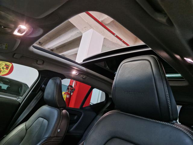 VOLVO XC40 usata, con Fari LED