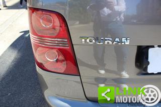VOLKSWAGEN Touran usata, con ESP