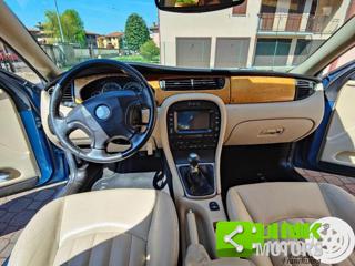 JAGUAR X-Type usata, con Alzacristalli elettrici
