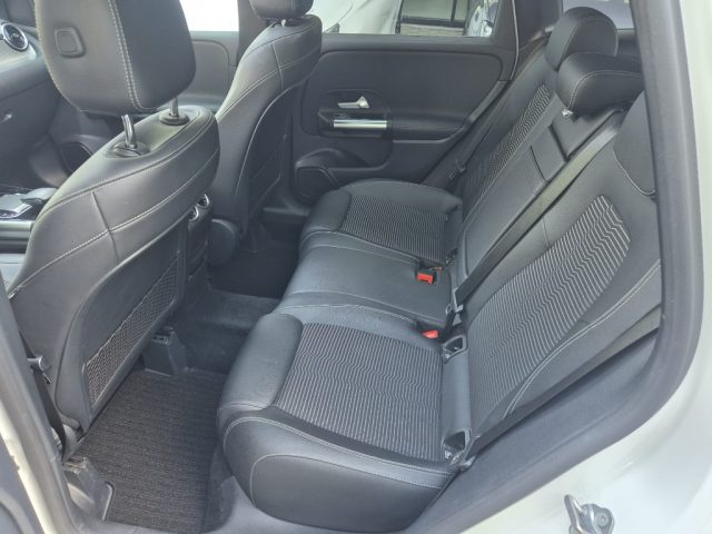 MERCEDES-BENZ B 180 usata, con Chiusura centralizzata