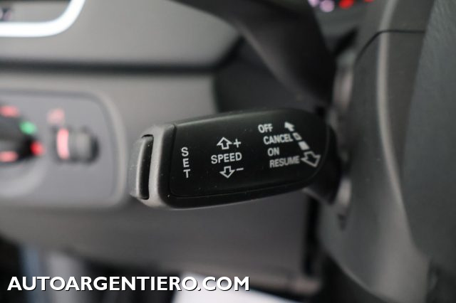AUDI Q3 usata, con Park Distance Control