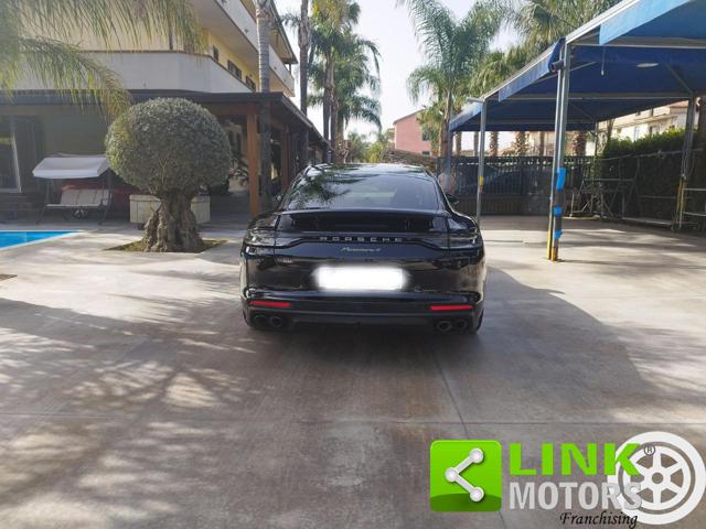 PORSCHE Panamera usata, con Autoradio