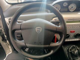 LANCIA Ypsilon usata, con Immobilizzatore elettronico