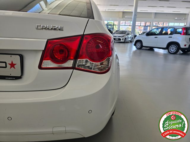 CHEVROLET Cruze usata 24